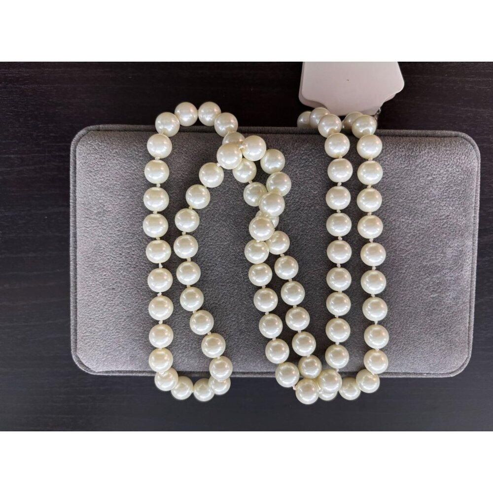 Elegant Faux Pearl Necklace With Lobster Clasp Closure 60-Inch Strand Classic Wh - Picture 7 of 7